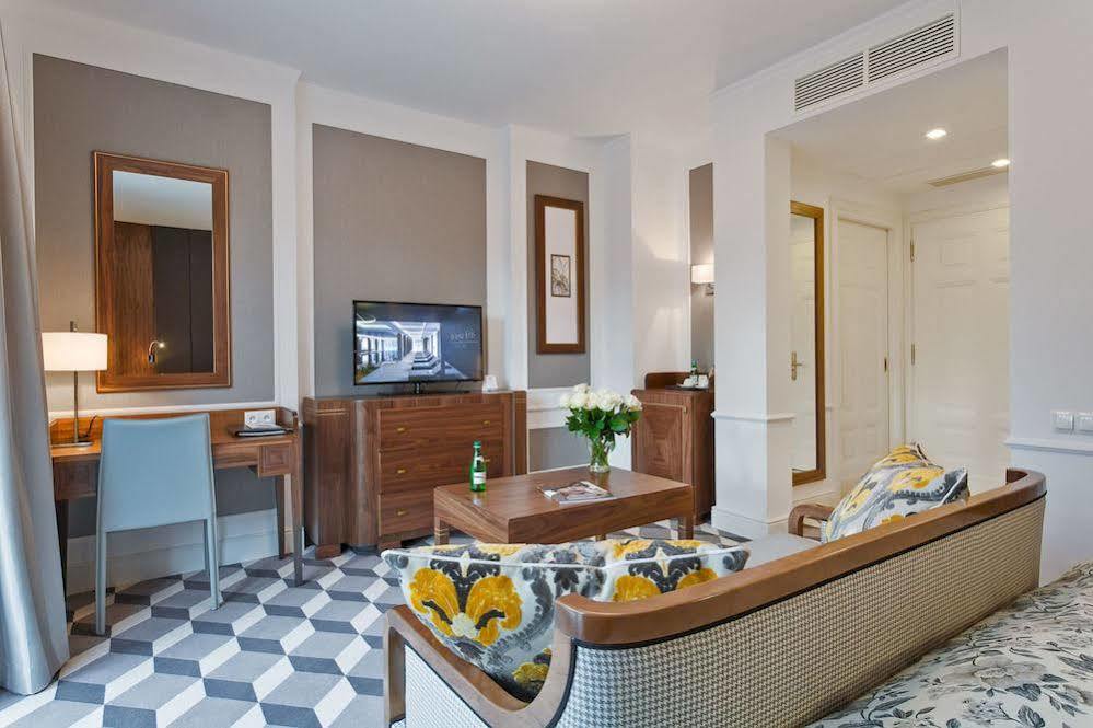 Dr Irena Eris Zdroj Hotell 5*